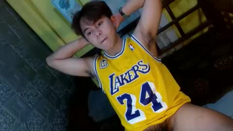 Toshiro online show from March 28, 2:11 am