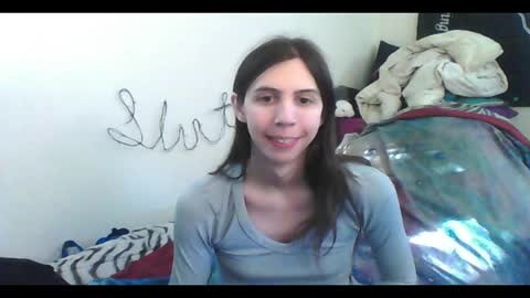 Snapshot of totalfuckingadorable chatting on October 16, 9:05 pm Luna online show from October 16, 9:05 pm