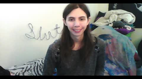 Snapshot of totalfuckingadorable chatting on October 23, 1:49 am Luna online show from October 23, 1:49 am