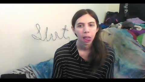 Snapshot of totalfuckingadorable chatting on October 29, 8:32 pm Luna online show from October 29, 8:32 pm