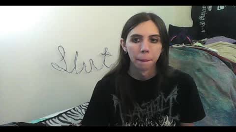 Snapshot of totalfuckingadorable chatting on November 8, 7:30 am Luna online show from November 8, 7:30 am