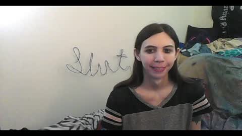 Snapshot of totalfuckingadorable chatting on November 10, 9:36 pm Luna online show from November 10, 9:36 pm