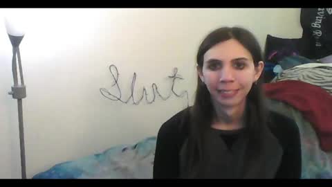 Snapshot of totalfuckingadorable chatting on November 12, 7:20 am Luna online show from November 12, 7:20 am