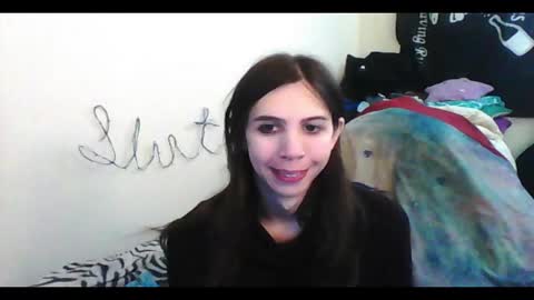 Snapshot of totalfuckingadorable chatting on November 16, 9:09 pm Luna online show from November 16, 9:09 pm