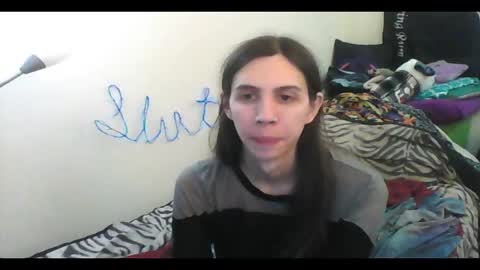 Snapshot of totalfuckingadorable chatting on November 26, 3:40 am Luna online show from November 26, 3:40 am