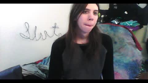 Snapshot of totalfuckingadorable chatting on December 13, 10:37 pm Luna online show from December 13, 10:37 pm