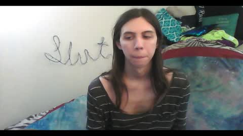 Snapshot of totalfuckingadorable chatting on December 17, 5:24 am Luna online show from December 17, 5:24 am