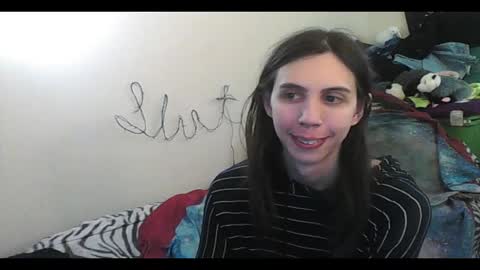 Snapshot of totalfuckingadorable chatting on January 6, 4:27 am Luna online show from January 6, 4:27 am