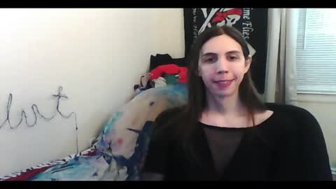 Snapshot of totalfuckingadorable chatting on January 18, 3:21 am Luna online show from January 18, 3:21 am