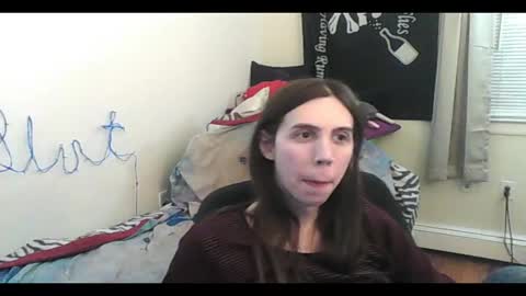 Snapshot of totalfuckingadorable chatting on February 5, 1:54 am Luna online show from February 5, 1:54 am