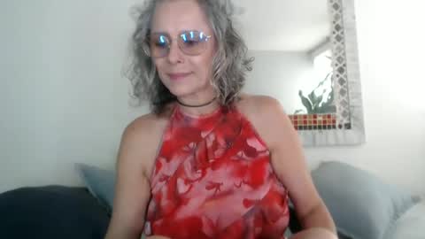 TotyPink online show from June 16, 3:03 pm