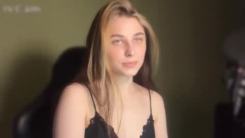 touch_and_run online show from March 20, 5:07 pm