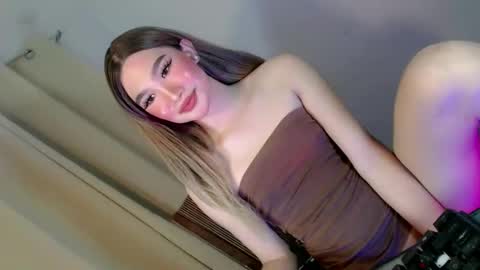 Snapshot of touch_my_body1 chatting on March 29, 3:28 am iloveyou AZ online show from March 29, 3:28 am