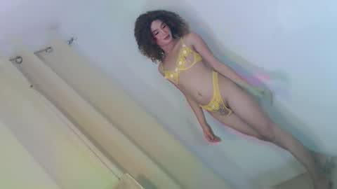 Snapshot of touch_my_body1 chatting on March 31, 3:19 am iloveyou AZ online show from March 31, 3:19 am
