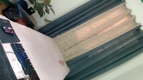 touch_my_body_daddy online show from February 8, 11:45 pm