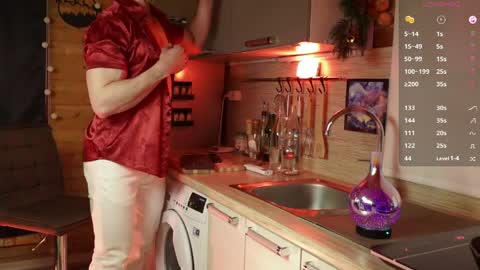 Paul online show from April 4, 11:18 am