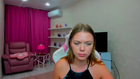 Touch The Heart online show from February 15, 7:51 am