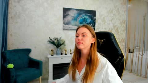 Snapshot of touch_the_heart chatting on May 27, 3:47 am Touch The Heart online show from May 27, 3:47 am