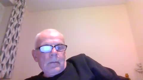 Snapshot of touche5656607203 chatting on February 26, 12:05 am touche5656607203 online show from February 26, 12:05 am