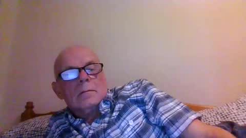 Snapshot of touche5656607203 chatting on November 9, 11:03 pm touche5656607203 online show from November 9, 11:03 pm