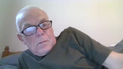 Snapshot of touche5656607203 chatting on November 22, 11:09 am touche5656607203 online show from November 22, 11:09 am