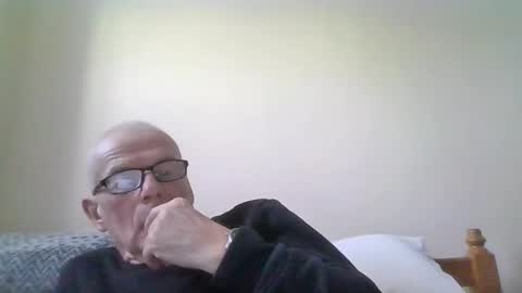 Snapshot of touche5656607203 chatting on January 10, 3:14 pm touche5656607203 online show from January 10, 3:14 pm