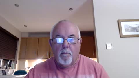 Snapshot of touchwood25 chatting on October 9, 6:39 pm TOUCHWOOD25 online show from October 9, 6:39 pm