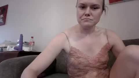 Snapshot of tough_as_scars chatting on November 26, 8:10 pm tough_as_scars online show from November 26, 8:10 pm