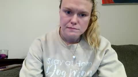 Snapshot of tough_as_scars chatting on March 17, 11:08 pm tough_as_scars online show from March 17, 11:08 pm