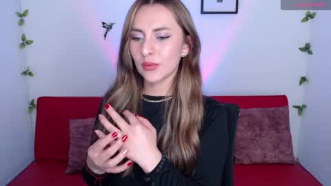 Miss Camille online show from December 18, 9:10 pm