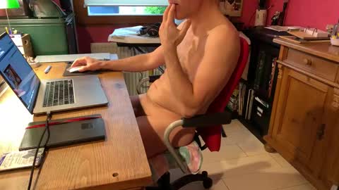 Toutakou online show from April 2, 7:28 am