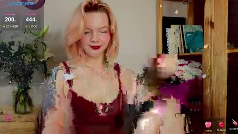 Snapshot of tox1ccherry chatting on March 23, 7:34 am Melina online show from March 23, 7:34 am