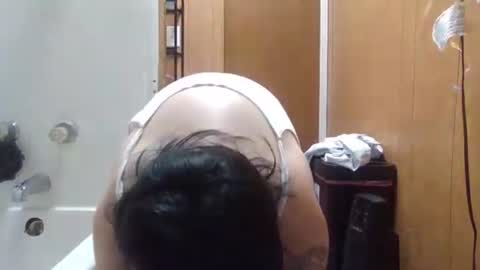 toxicanikki online show from February 9, 10:03 pm