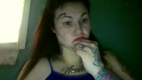 Snapshot of toxicanikki chatting on June 4, 5:41 pm toxicanikki online show from June 4, 5:41 pm