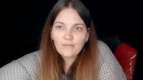 Snapshot of toxiclilly chatting on April 16, 4:41 pm Lilly Miss Mistress Goddess Maam Queen Boss online show from April 16, 4:41 pm