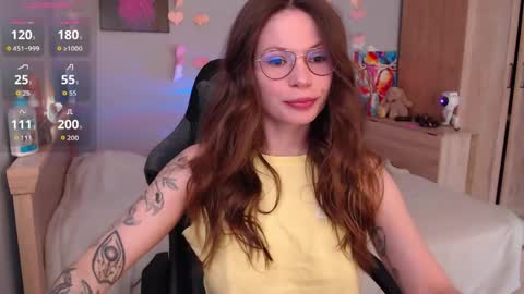 toxkiss online show from May 18, 1:50 pm