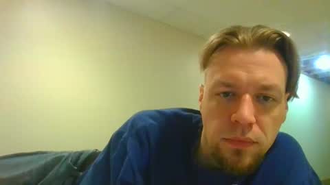 Shooter McGavin online show from December 6, 6:37 am