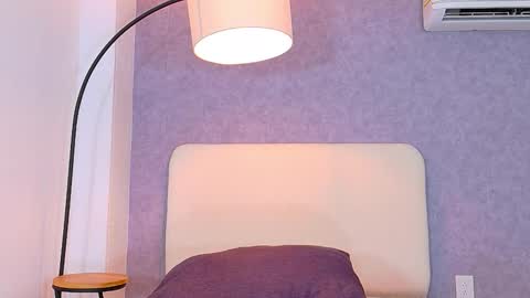 tracielowe_w online show from November 21, 4:00 am