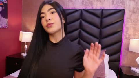 Snapshot of tracy_daniels chatting on March 12, 11:27 am Tracy Daniels online show from March 12, 11:27 am