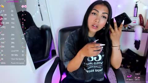 tracy online show from November 26, 9:05 pm