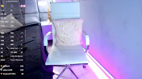 tracy online show from May 16, 12:07 am