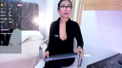 tracy online show from May 21, 4:08 am
