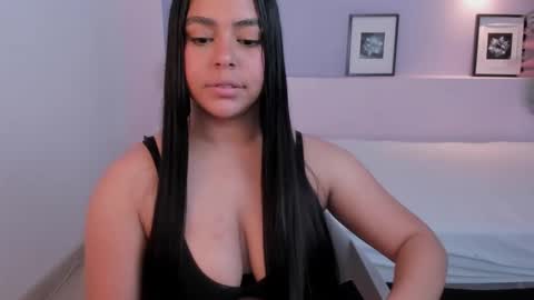 Snapshot of tracyllane chatting on January 10, 8:18 am NIKOL online show from January 10, 8:18 am