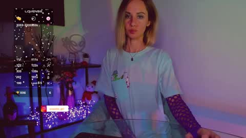 Hey my name is Kiri Kiri online show from December 7, 11:23 pm