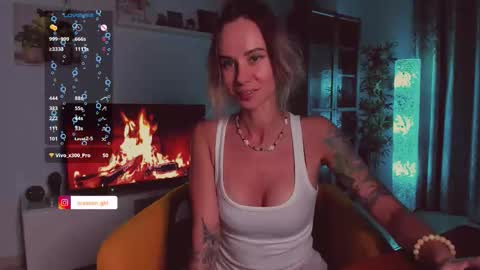 Hey my name is Kiri Kiri online show from March 17, 10:13 pm