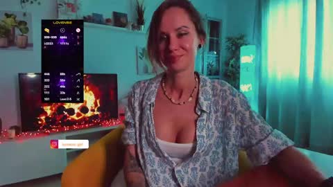 Hey my name is Kiri Kiri online show from June 4, 3:18 pm
