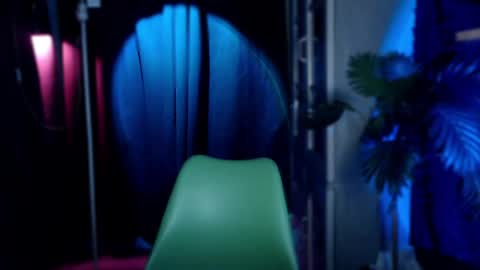 Snapshot of trans_nikka_ chatting on May 27, 2:47 pm Emerald online show from May 27, 2:47 pm