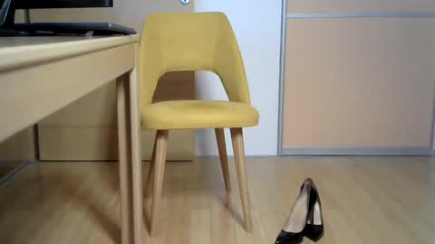 Snapshot of transkaja chatting on December 13, 11:23 am kaja online show from December 13, 11:23 am