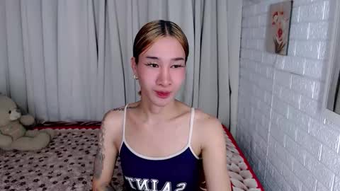 Snapshot of transmedusaxxx chatting on March 3, 11:43 pm Chloe online show from March 3, 11:43 pm