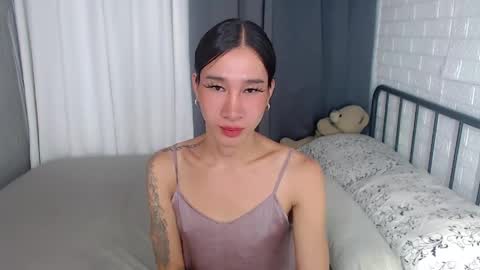 Snapshot of transmedusaxxx chatting on May 5, 9:34 pm Chloe online show from May 5, 9:34 pm